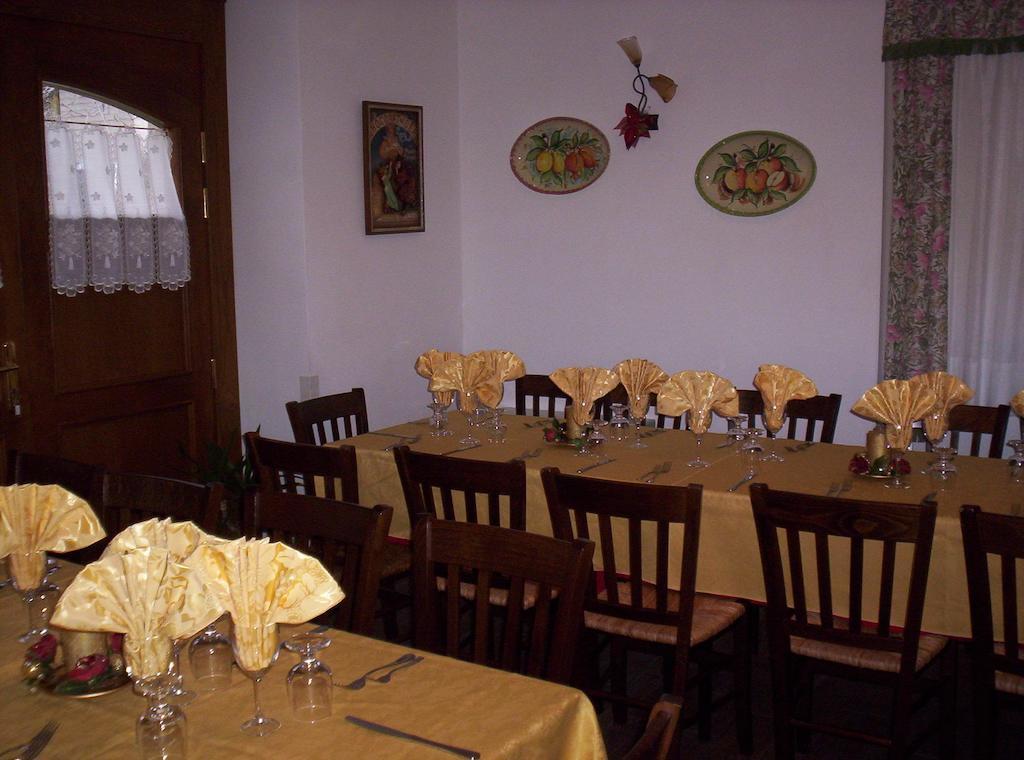 Le Antiche Torri Acomodação com café da manhã Pescasseroli Exterior foto